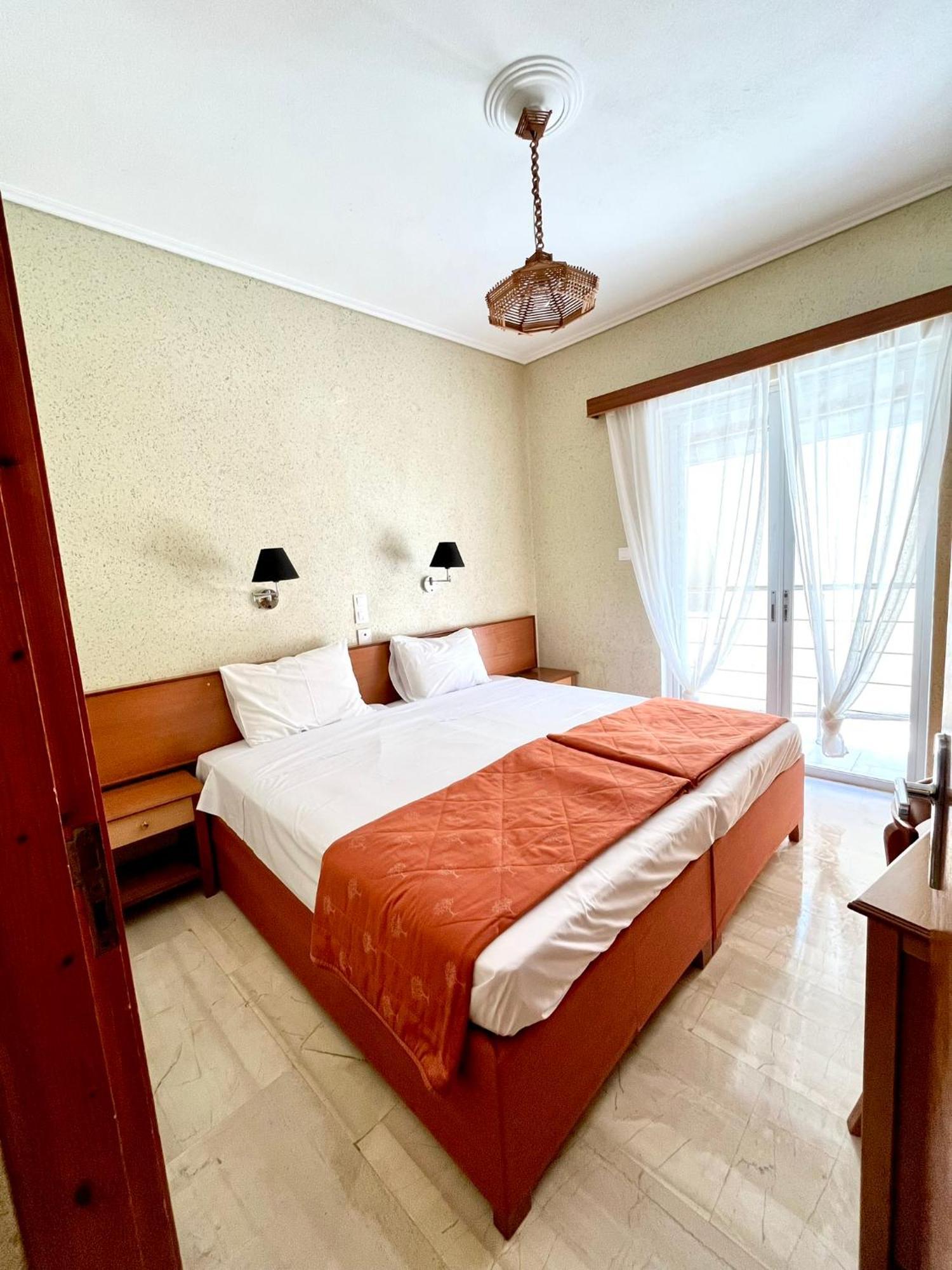 Agia Marina  Oelia Rooms & Apartments מראה חיצוני תמונה