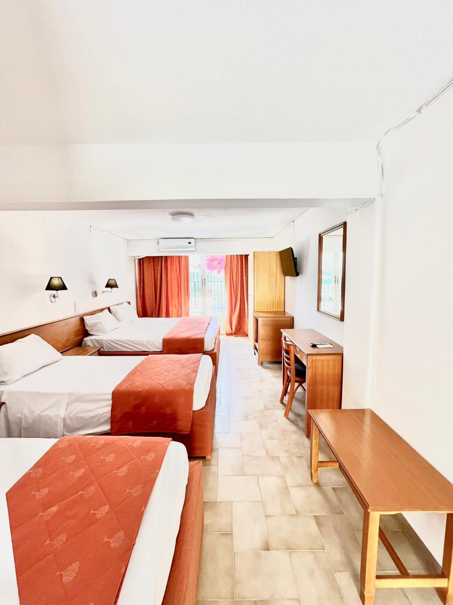 Agia Marina  Oelia Rooms & Apartments מראה חיצוני תמונה