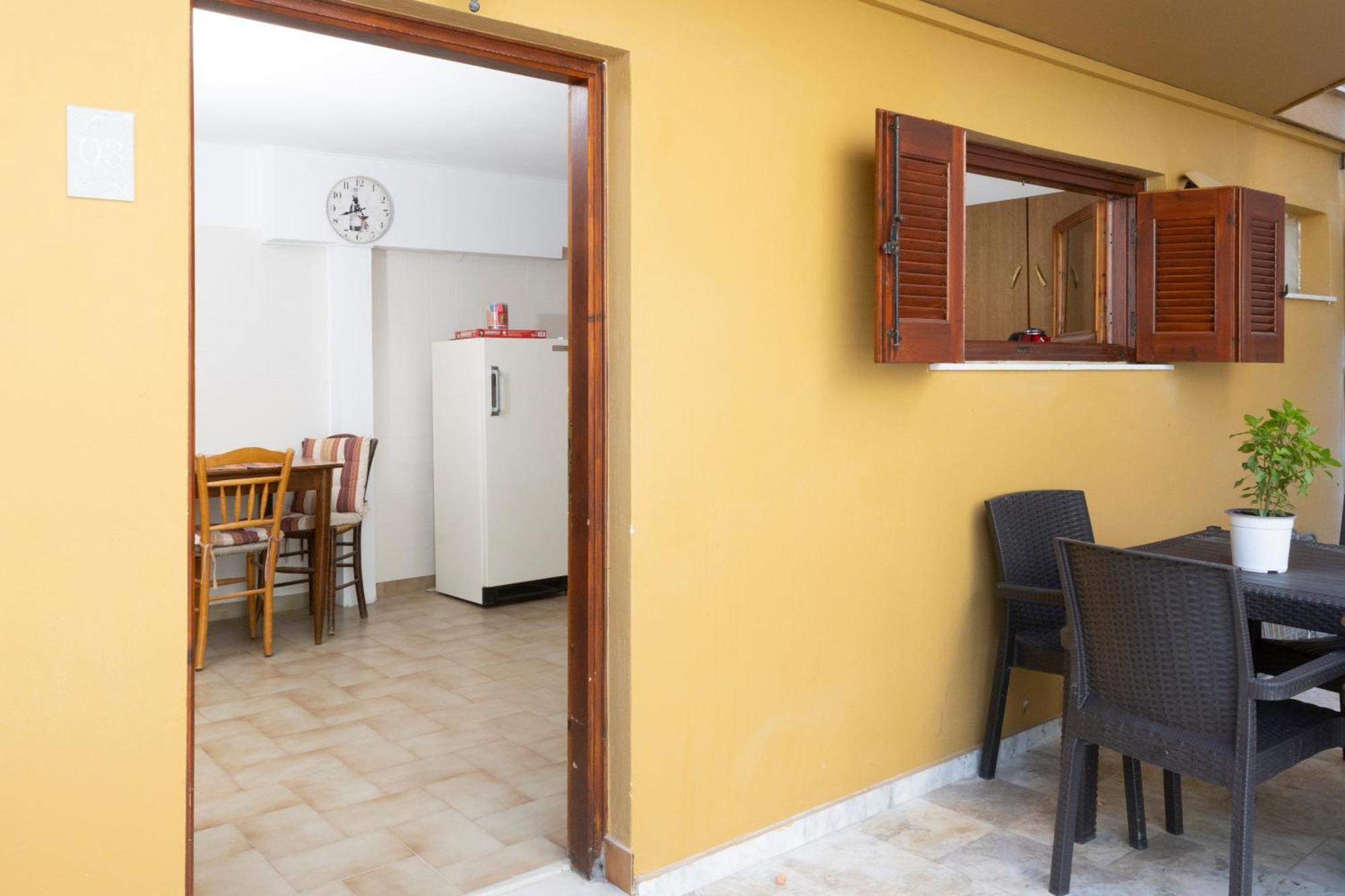 Agia Marina  Oelia Rooms & Apartments מראה חיצוני תמונה