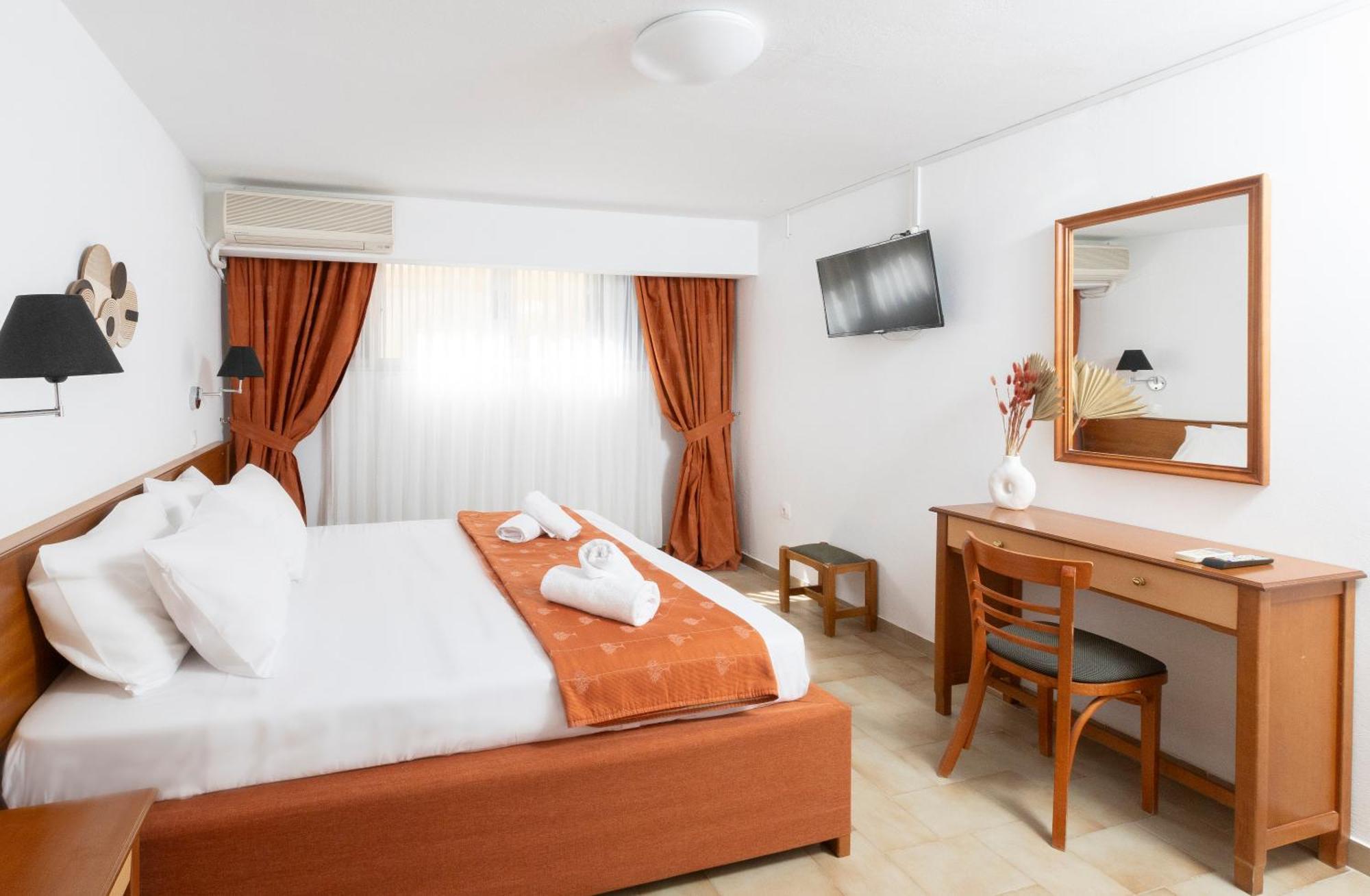 Agia Marina  Oelia Rooms & Apartments מראה חיצוני תמונה